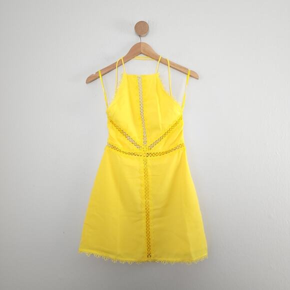 NBD Revolve Chels Halter Lace-Up Back Mini Dress Yellow Lattice Cutout S NWT - Picture 3 of 12